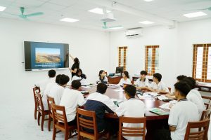 Công nghệ: “Trợ lý đắc lực” trong mô hình Lớp học thảo luận